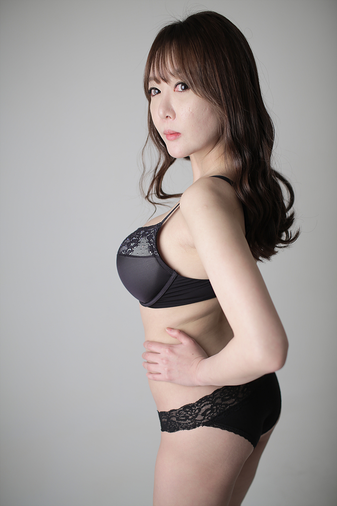 미분류 / 김시언(도희) 에로배우 982h 327M